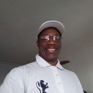 Meet your Posher, Leon